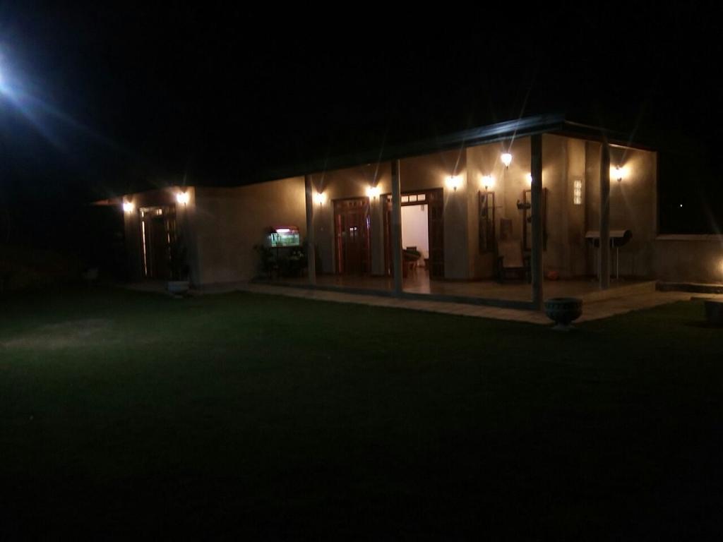 Ferienwohnung Tea Leaf Retreat Kandy Exterior foto