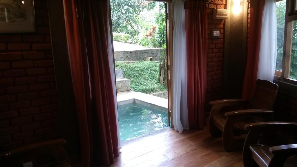 Ferienwohnung Tea Leaf Retreat Kandy Exterior foto