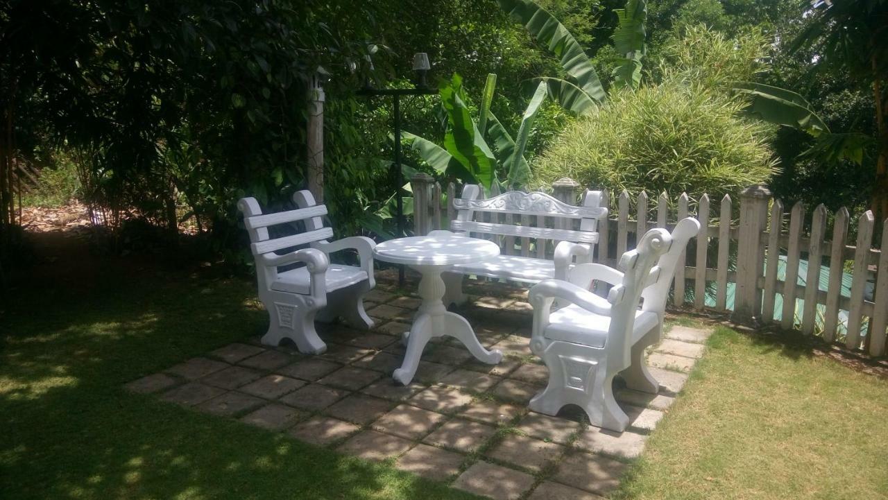 Ferienwohnung Tea Leaf Retreat Kandy Exterior foto