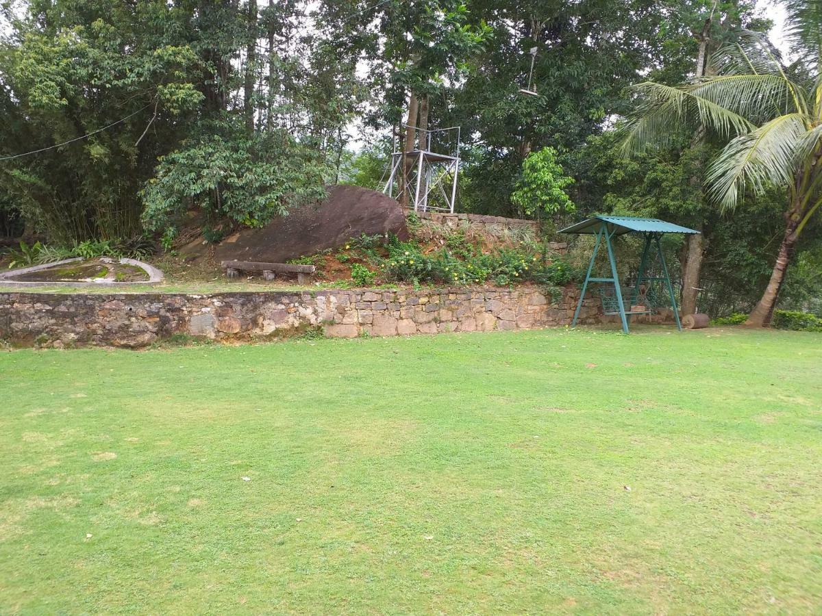 Ferienwohnung Tea Leaf Retreat Kandy Exterior foto